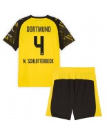 Otroške Nogometnih dresov Borussia Dortmund Nico Schlotterbeck #4 Domači 2025-26 Kratki rokavi (+ hlače)
